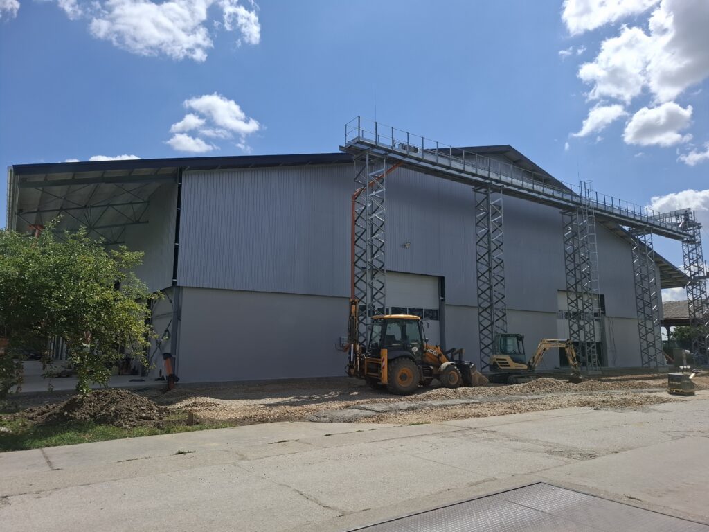 Gyártócsarnok építés Hellinger Építőipa